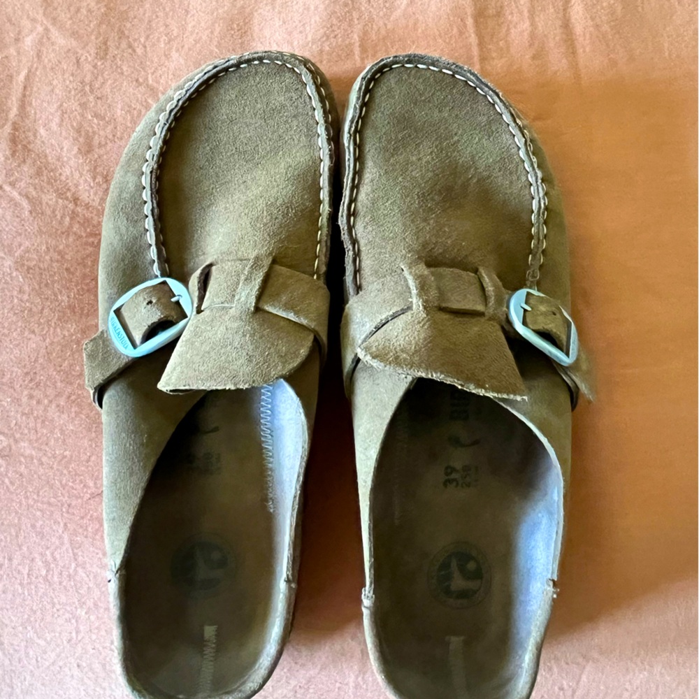 BIRKENSTOCK BUCKLEY CLOG